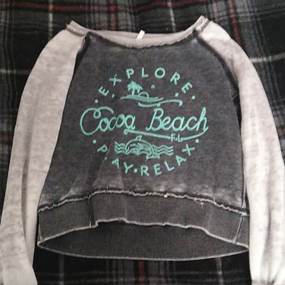Cropped long sleeve